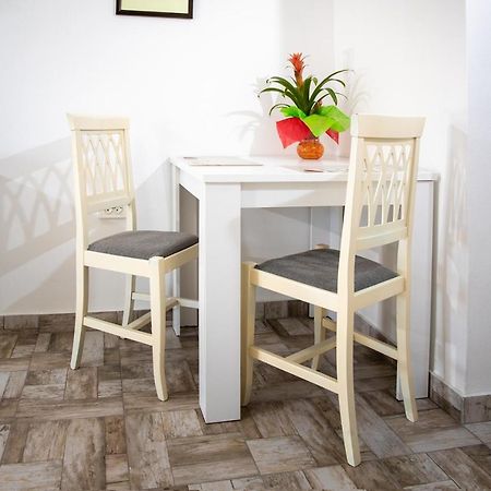 Apartman Luka Rovinj Zewnętrze zdjęcie